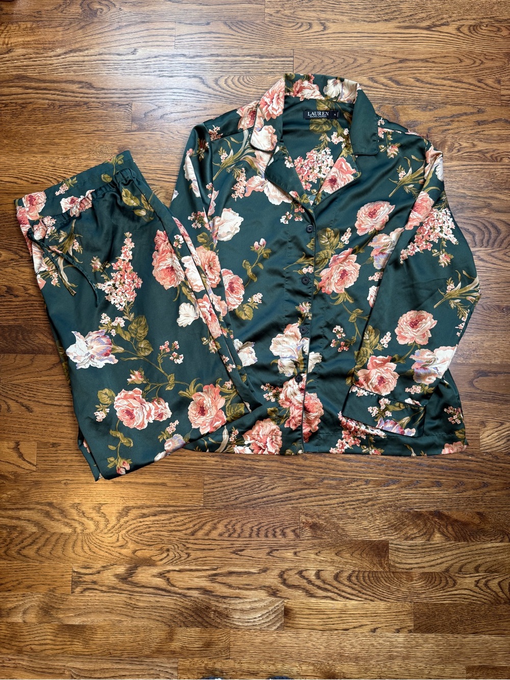 Lauren Ralph Lauren Women’s Dark Green Floral Top Pink Accents Pajama Set XL